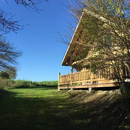 Ville Cherel Bed & Breakfast 4*